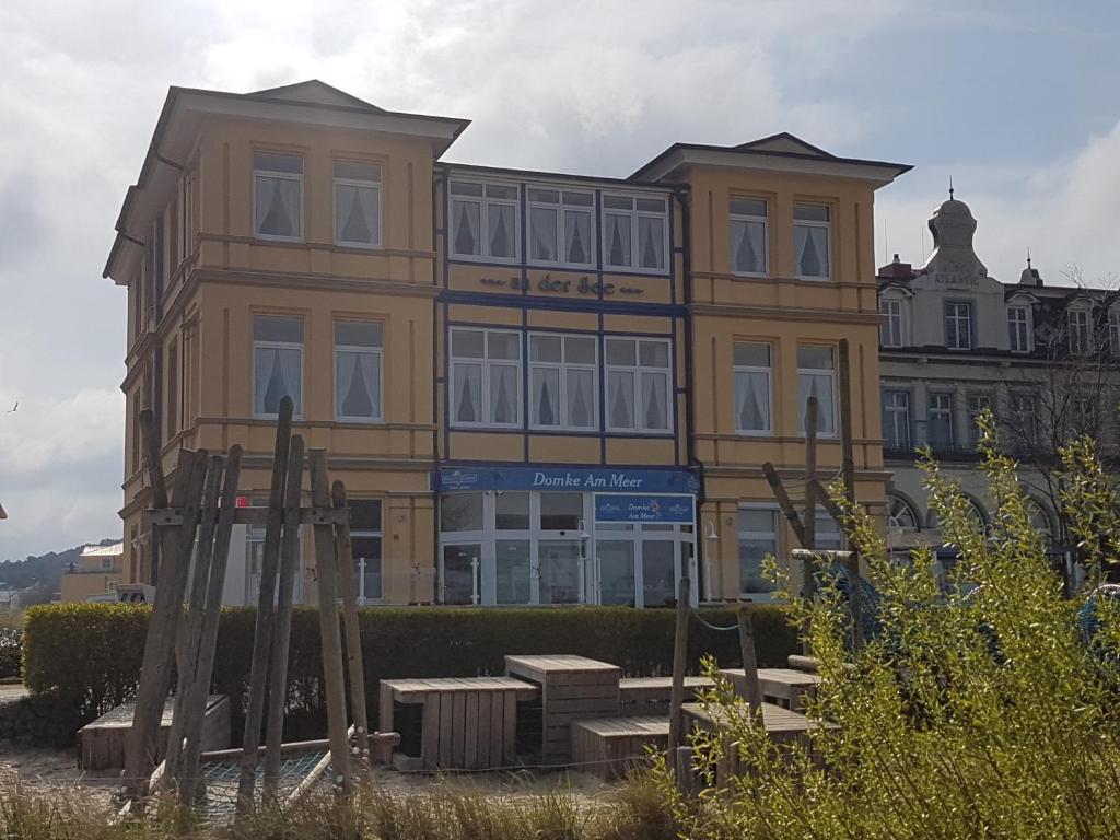 Hotel Domke Haus an der See photo 1