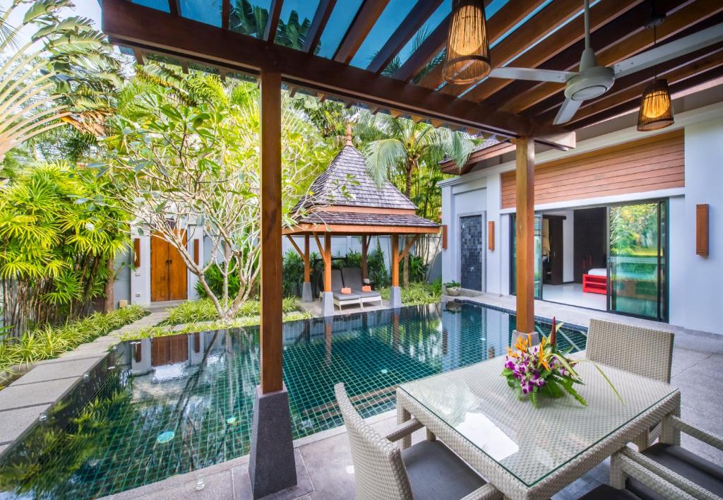 Вилла (Вилла для молодоженов с одной спальней и отдельным бассейном), The Bell Pool Villa Resort Phuket