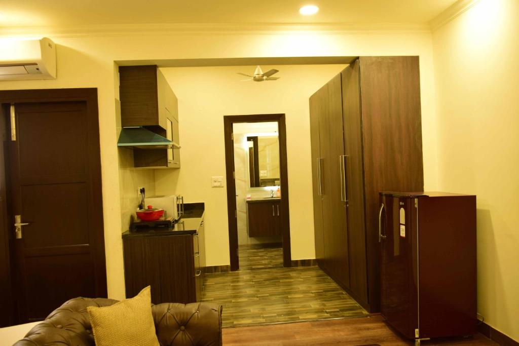 Студио (Стандартный трехместный номер-студио), When In Gurgaon - Service Apartments