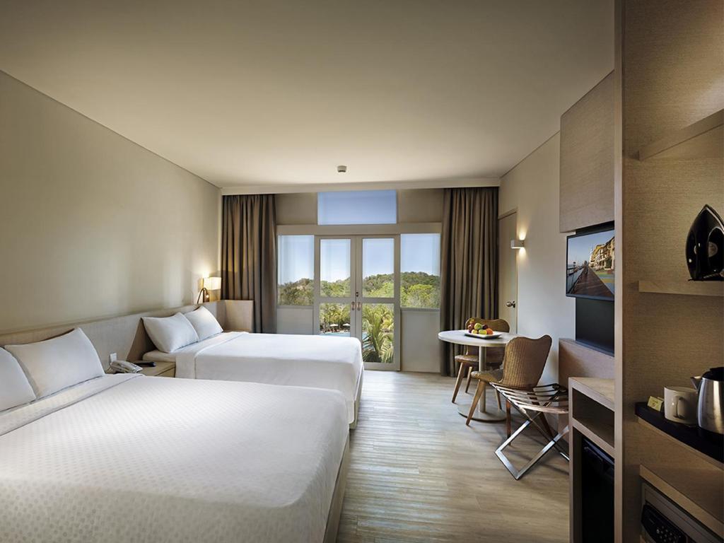 Двухместный (Пакет услуг «Круиз на закате» 3 дня 2 ночи - Стандартный), Resorts World Langkawi