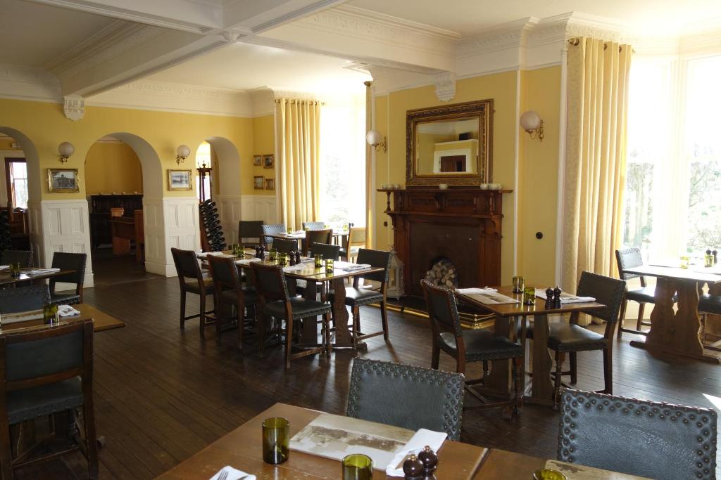 Kilmarnock Arms Hotel photo 3