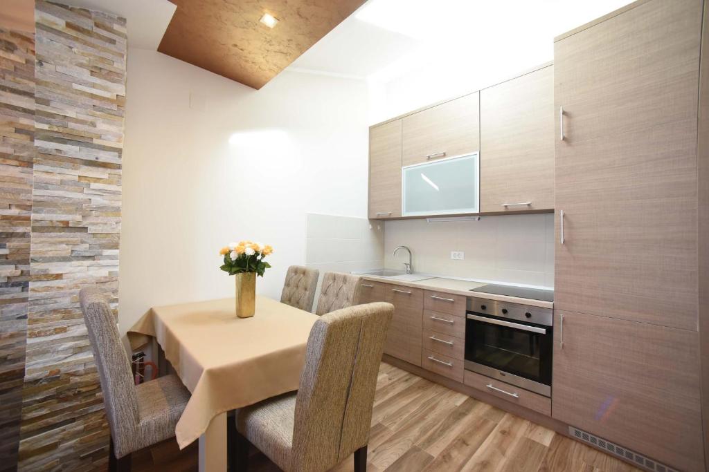 Апартаменты (Апартаменты с 2 спальнями и видом на море), D&D Apartments