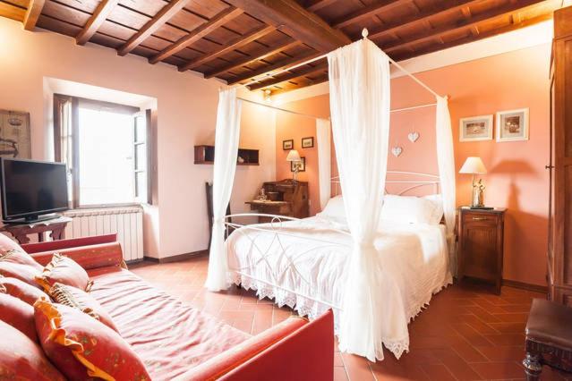 LA FINESTRA SUL BORGO Dimora Storica photo 3