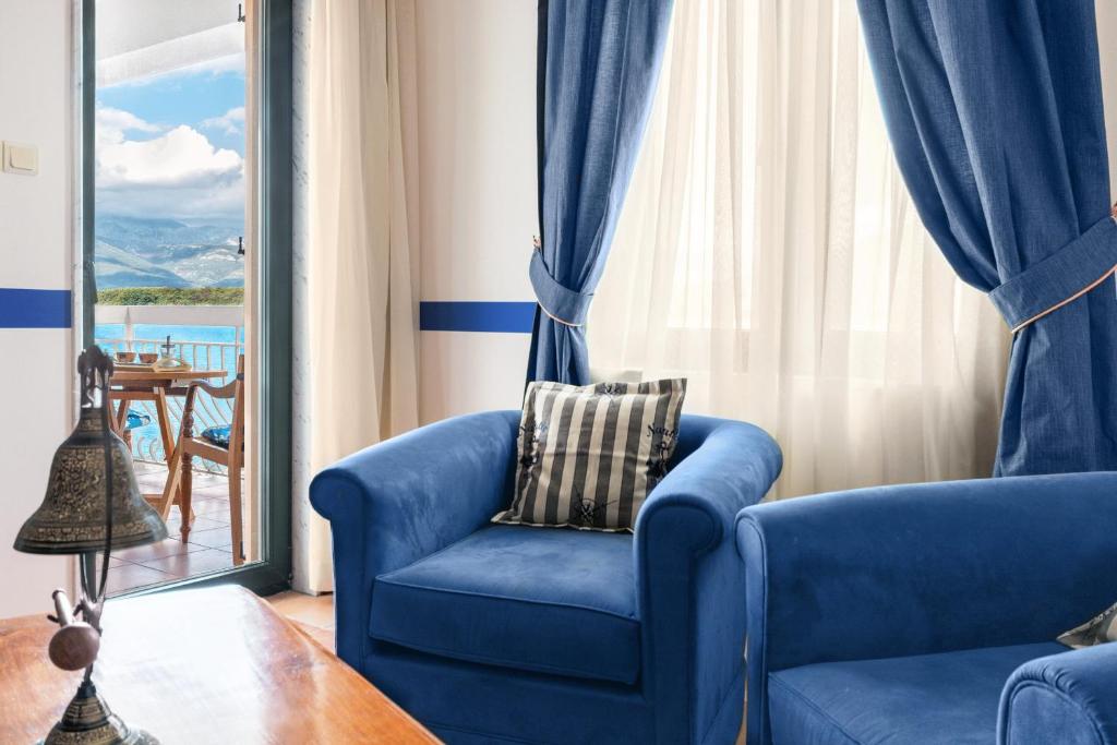 Апартаменты (Апартаменты с видом на море), ApartHotel Villa Lav
