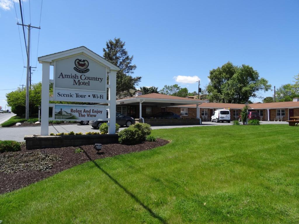 Amish Country Motel image