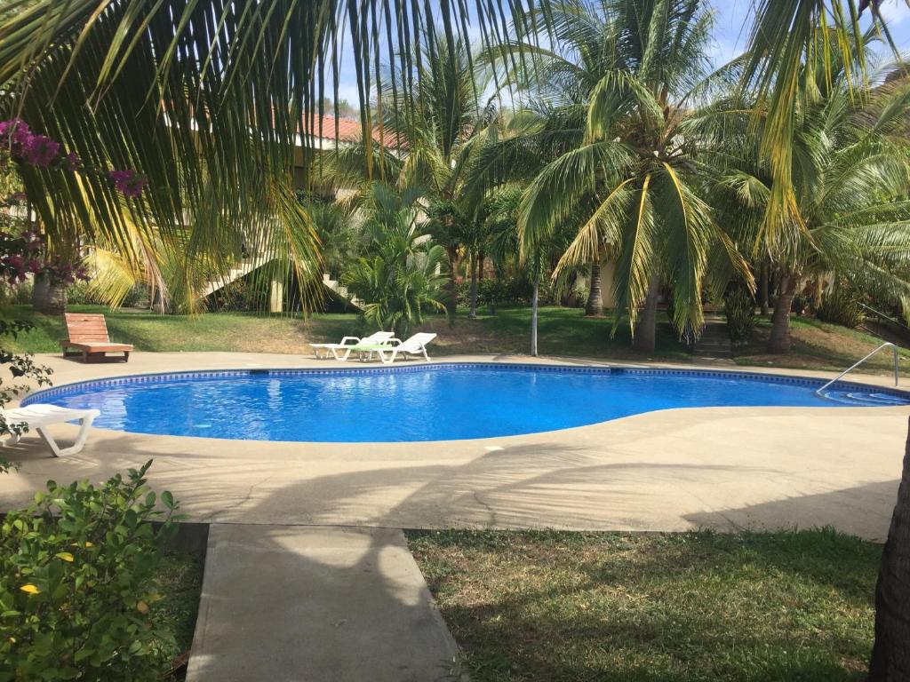 Las Colinas de Playas del coco photo 3