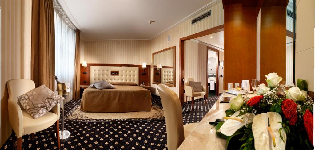 Hotel ARISTON - Tap to explore photos