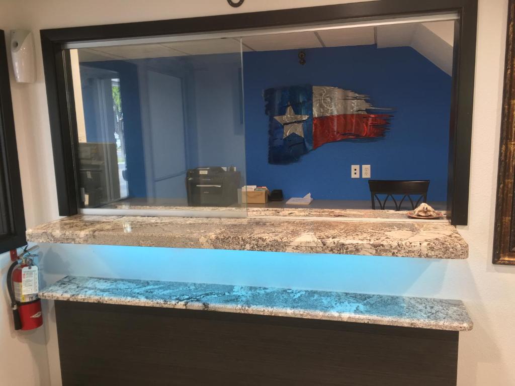 Relax Inn West Amarillo Medical Center image