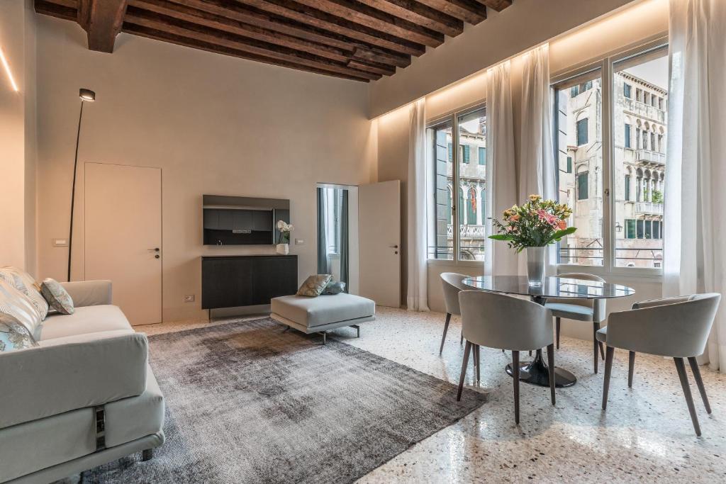 Palazzo Morosini Degli Spezieri - Apartments photo 2