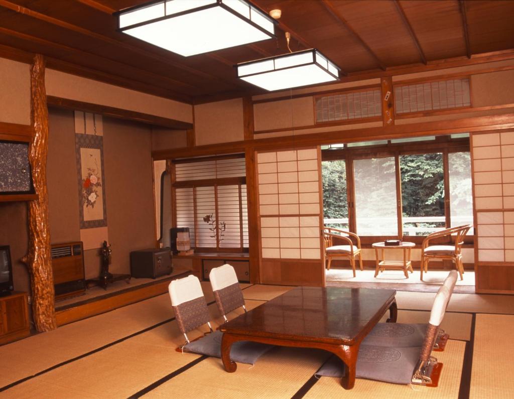 Takaragawa Onsen Ousenkaku photo 3