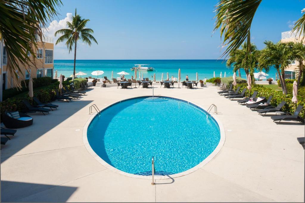 Regal Beach Club photo 4