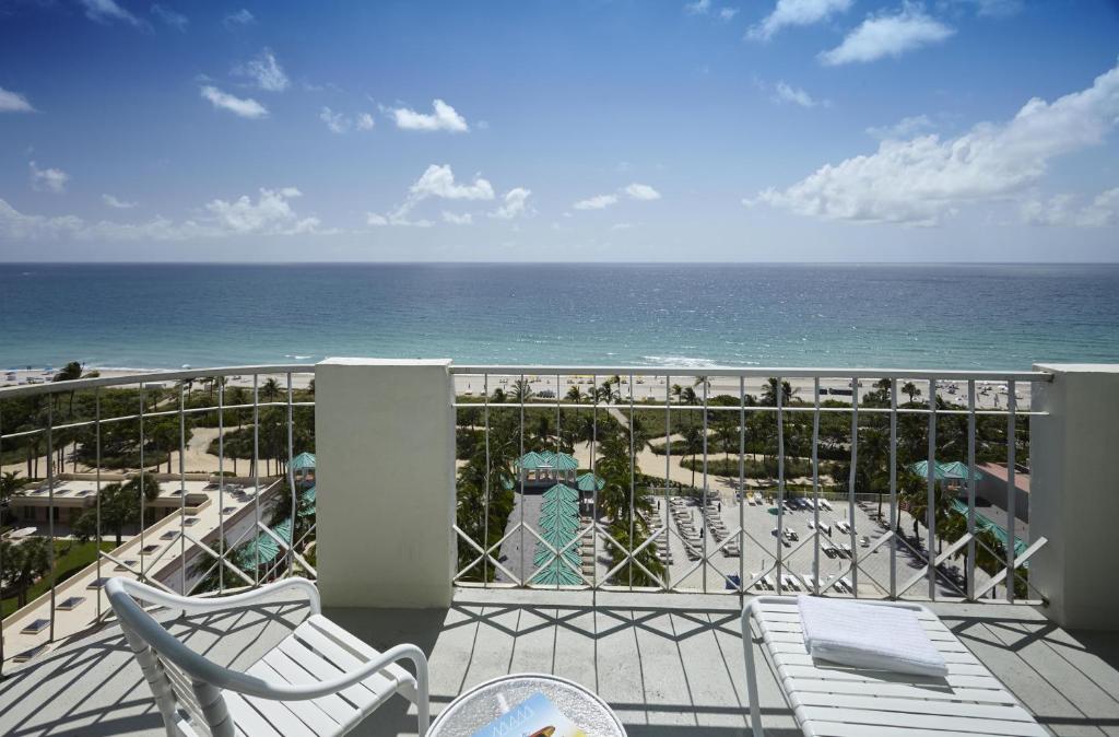 Sea View Hotel, Bal Harbour, On The Ocean image