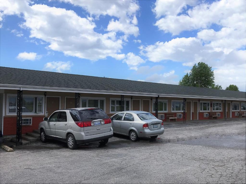 Budget Inn photo 3