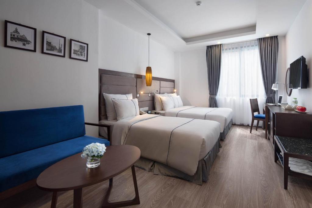 Семейный (Семейный люкс с видом на город), Bonsella Hotel