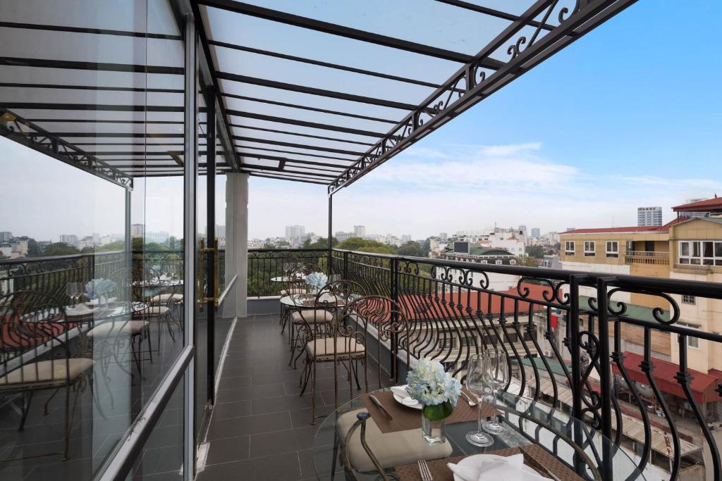 Khách sạn Diamond 