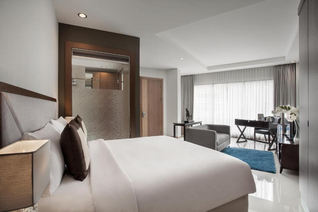 Сьюит (Люкс «Савана»), Sawana Suites