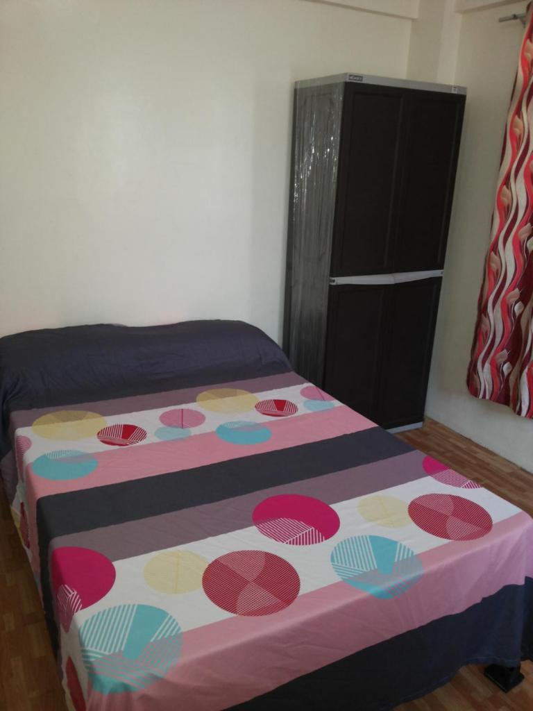 Двухместный (Стандартный двухместный номер с 1 кроватью), Budget Studio Unit in Makati