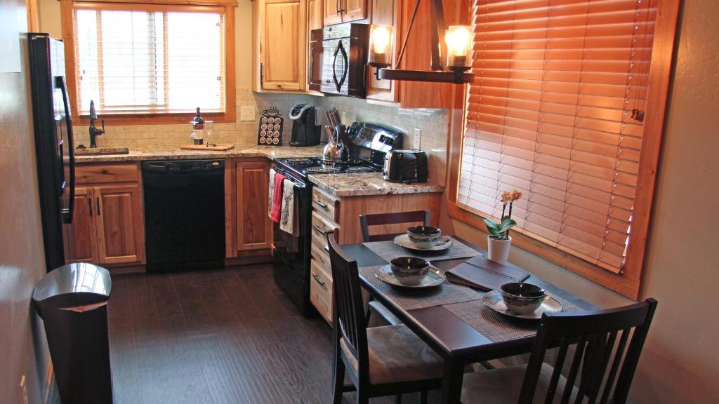 Cowboy Condo image