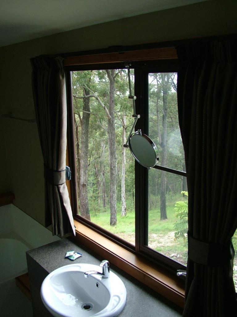 Sacred Mountain Retreat Room Type - One-Bedroom Cottage with Ocean View - Split Level