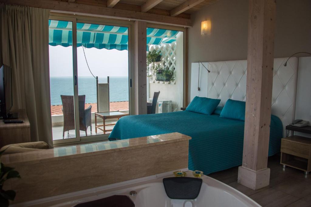 Tysandros Hotel Apartments photo 3