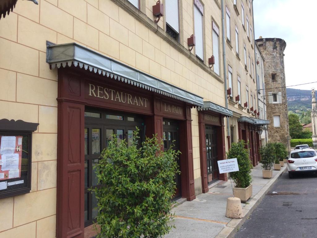 Logis Hôtel Restaurant de la Paix photo 4