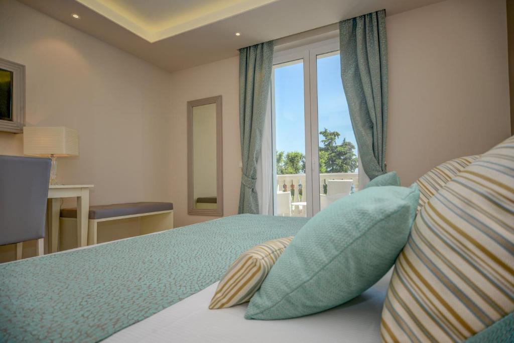 Hotel Villa Garuti photo 2
