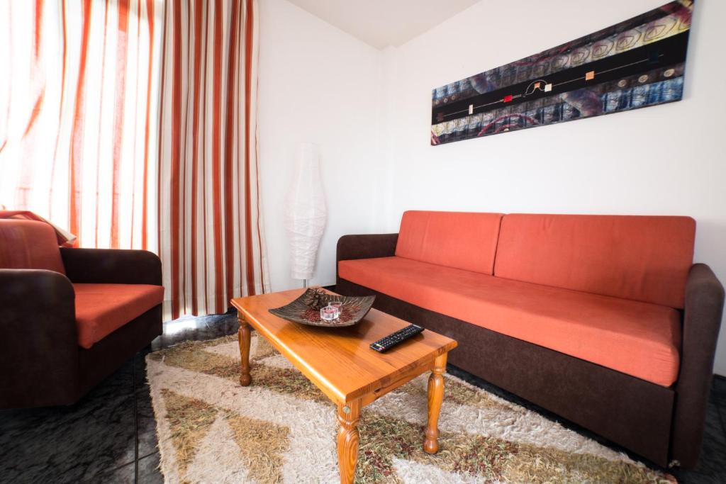 Apartamentos Jucar photo 4