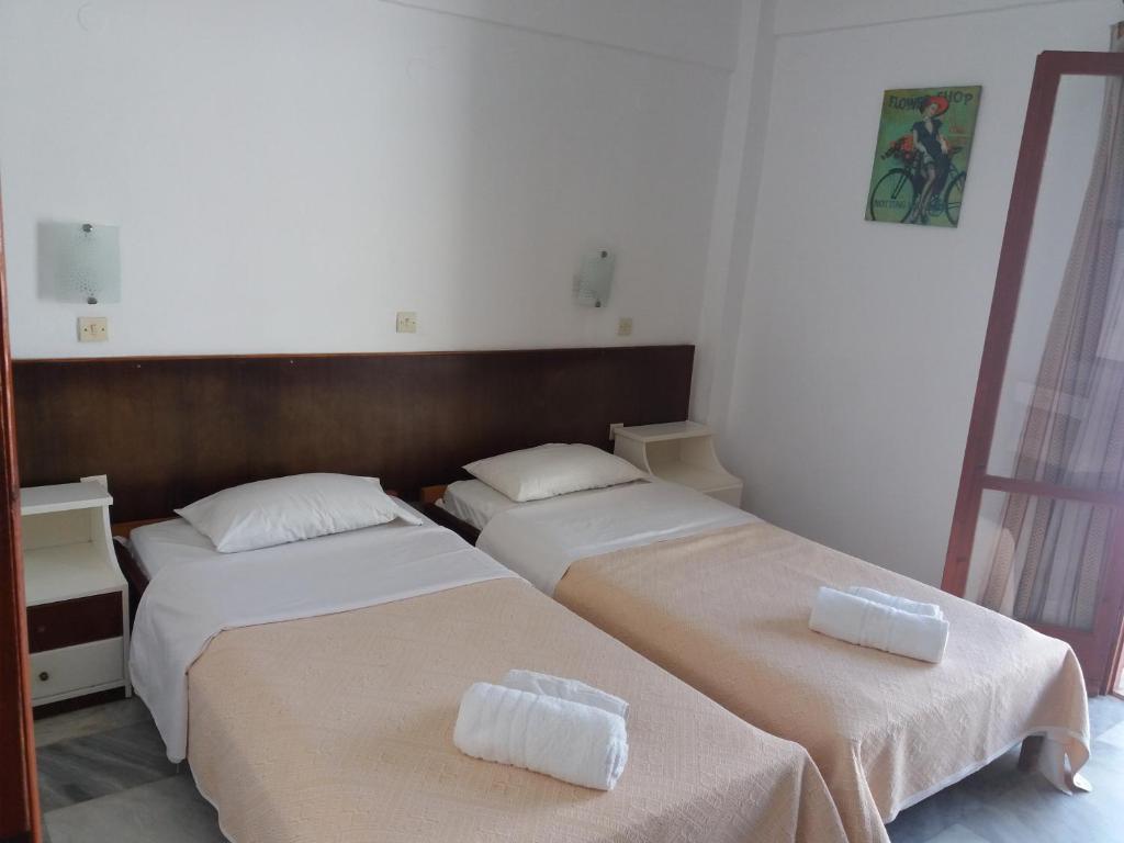 Harry's Bar & Apartments 1 photo 3