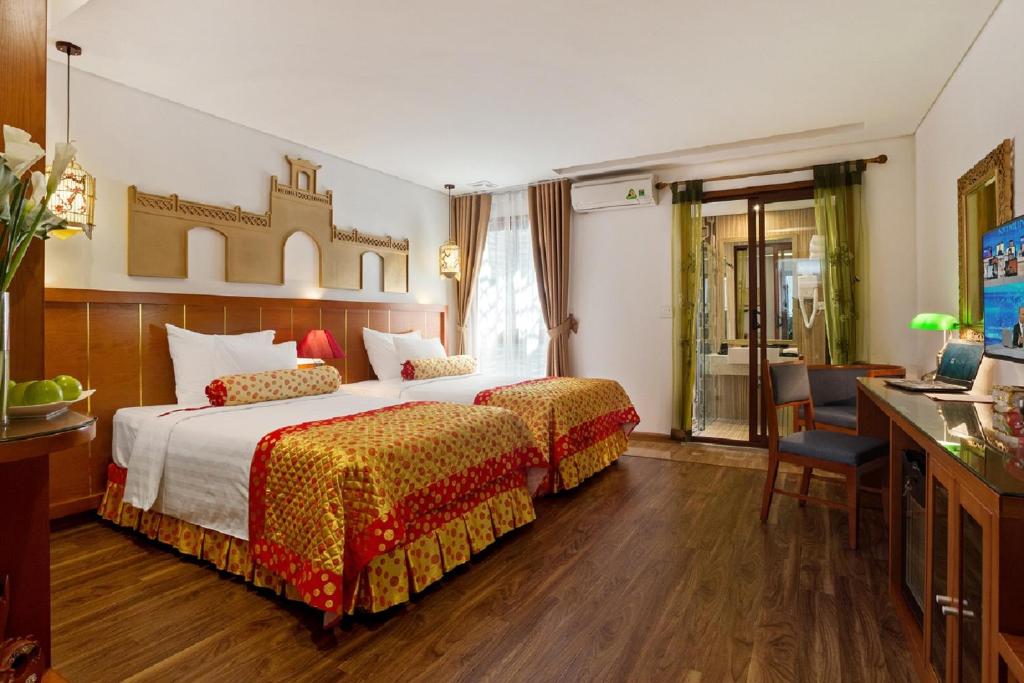 Двухместный (Люкс с видом на город), Hanoi Golden Holiday Hotel