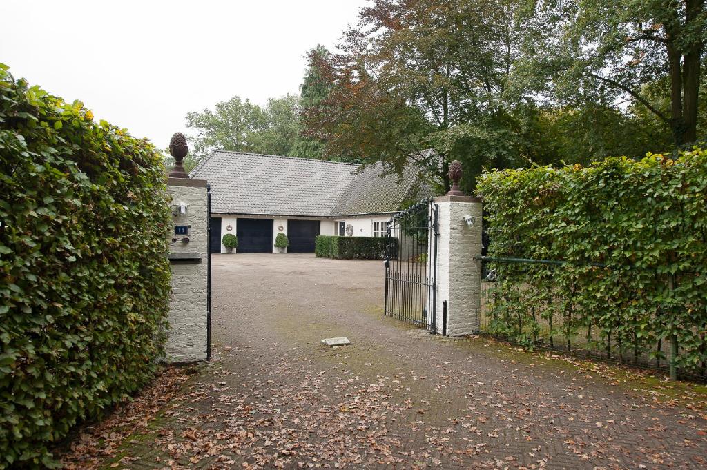 Guesthouse De Hees photo 3