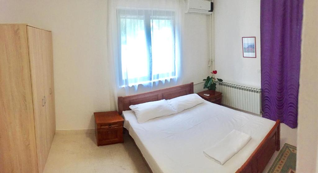 Апартаменты (Апартаменты с видом на сад), Bravo Apartmants