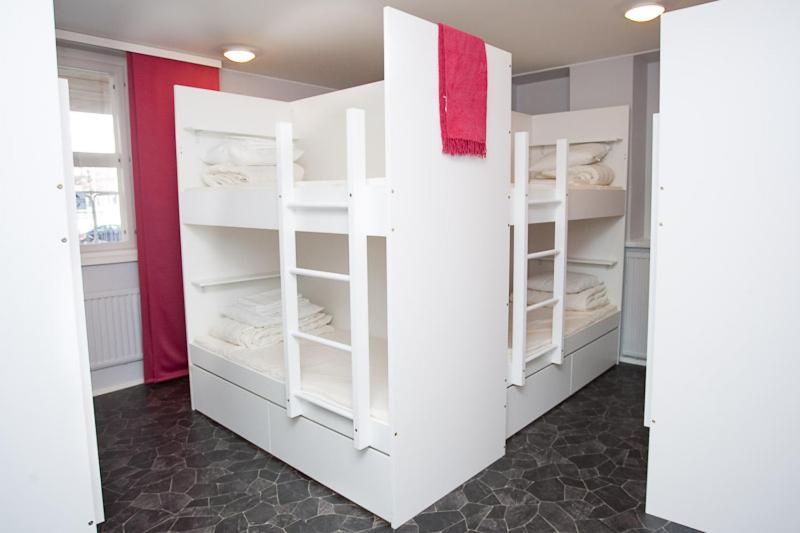 Номер (Кровать в общем номере для мужчин и женщин с 10 кроватями), Dream Hostel & Hotel Tampere