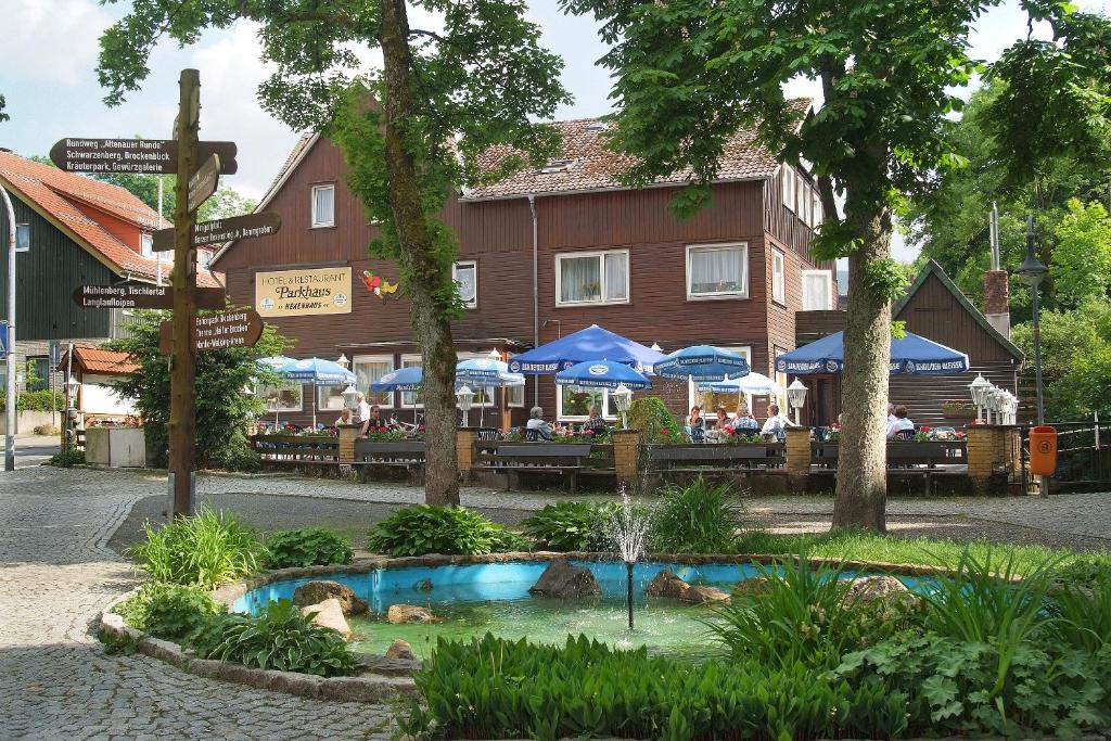 Hotel-Café-Restaurant Parkhaus photo 1