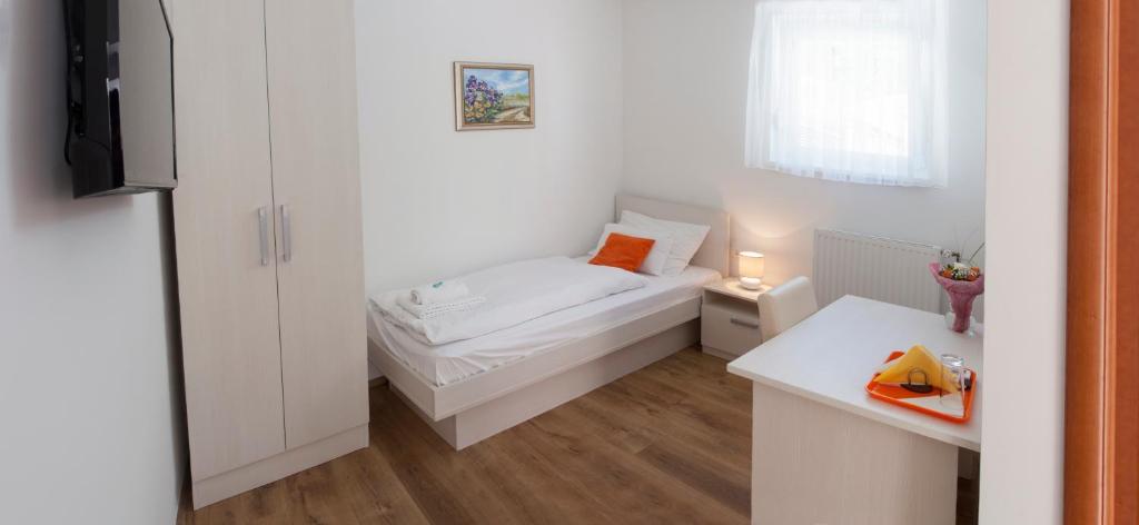 Одноместный (Одноместный номер), Rooms Lidija