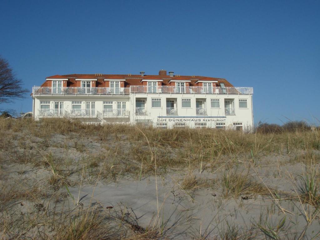 Strandhotel Dünenhaus photo 1