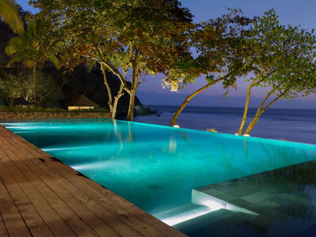 Jeeva Klui Resort - Tap to explore photos