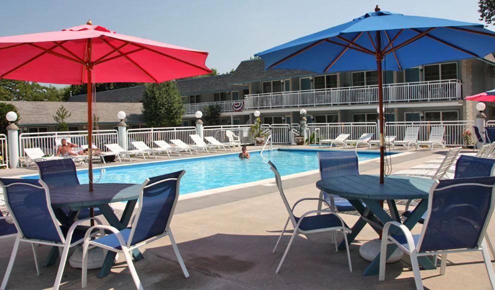 Cape Harbor Motor Inn image
