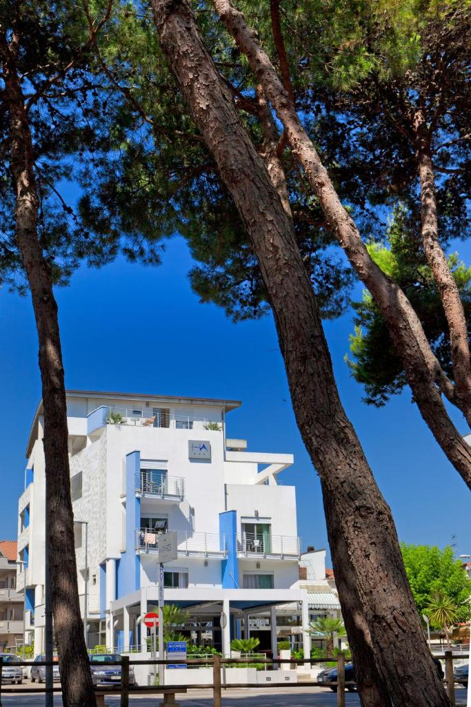 Hotel Antares photo 2
