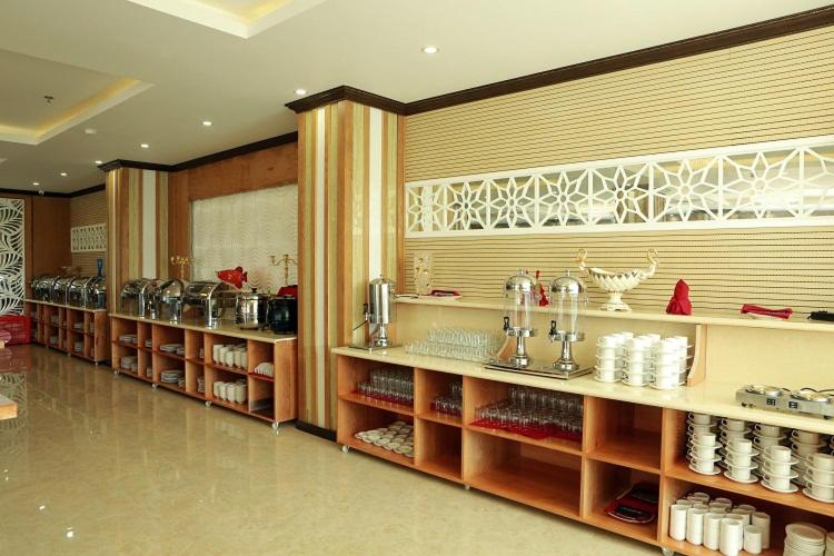 Blue Wave Cua Lo Hotel