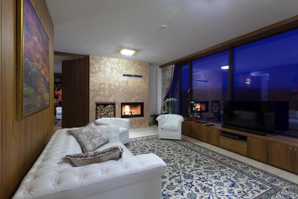 Villa EVA photo 1