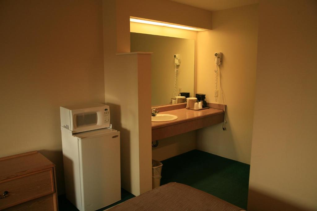 Black Canyon Motel photo 2