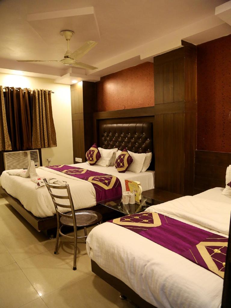 Трехместный (Трехместный номер Делюкс), Hotel Shivam International