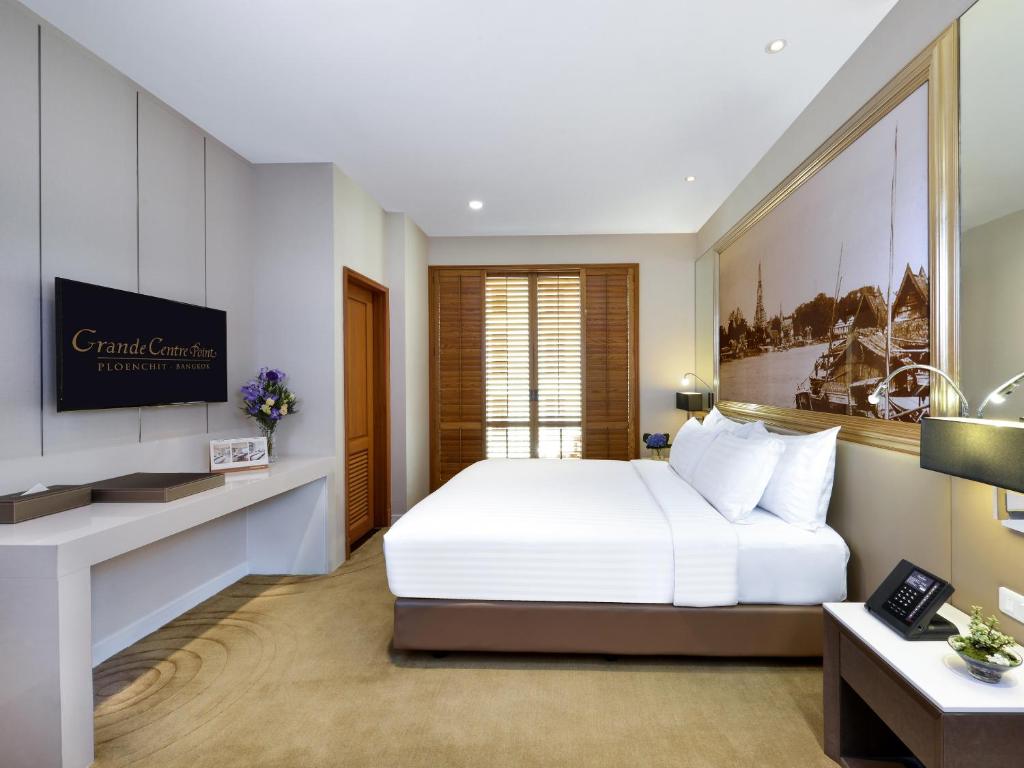 Сьюит (Полулюкс с балконом), Grande Centre Point Hotel Ploenchit