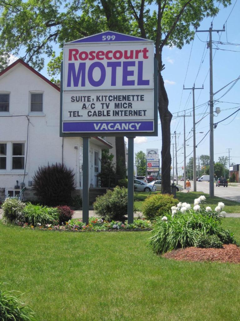 Rosecourt Motel photo 1