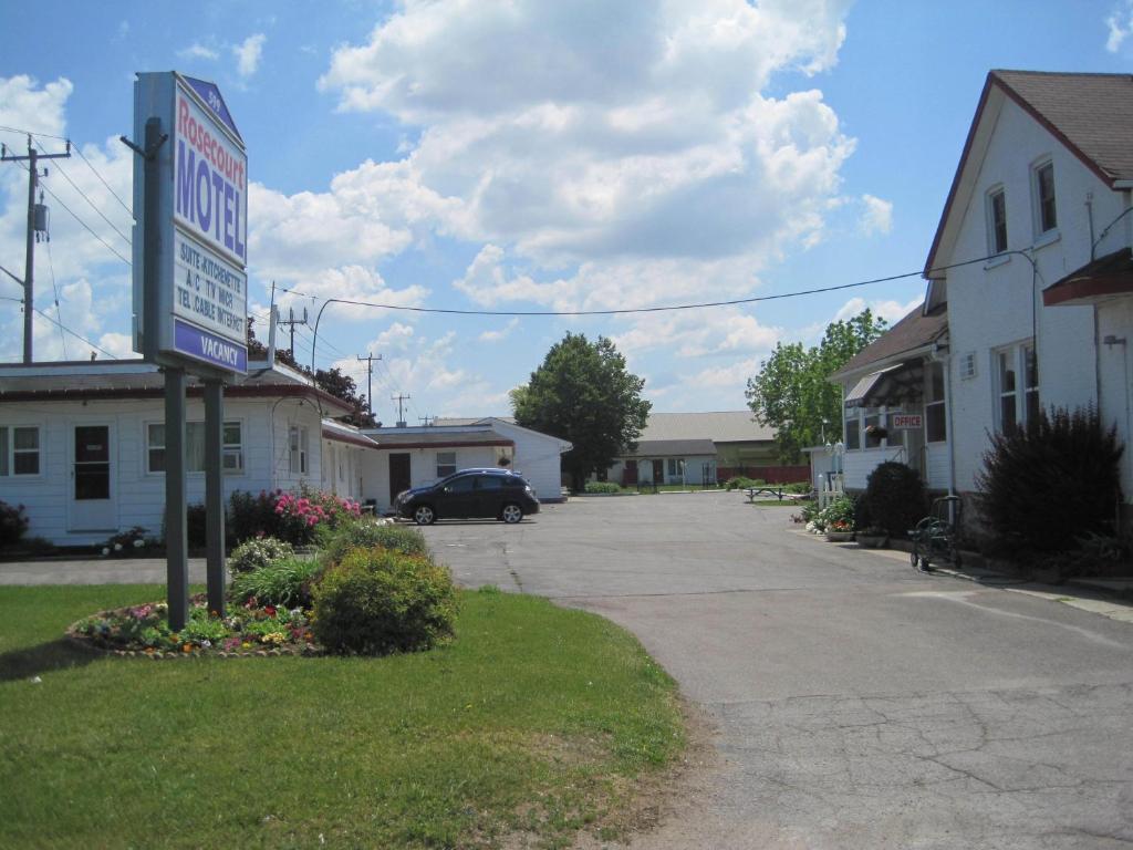 Rosecourt Motel photo 4
