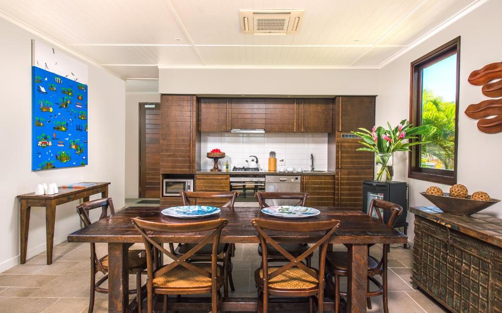 Te Vakaroa Villas photo 2