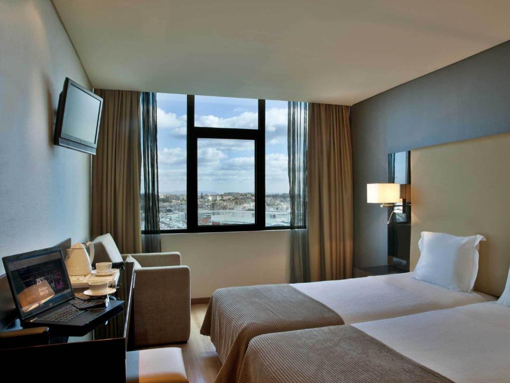 Двухместный (Двухместный номер с 2 отдельными кроватями), TURIM Alameda Hotel
