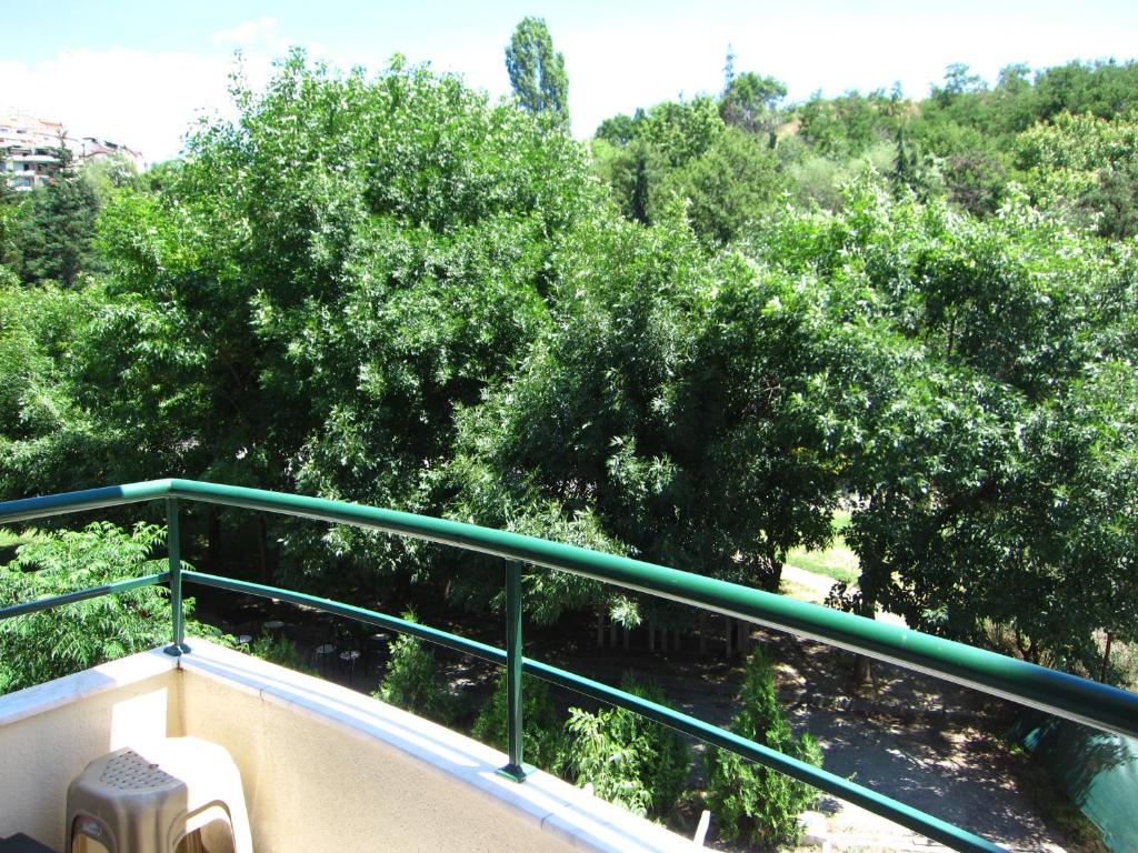 Трехместный (Трехместный номер с балконом), Family Hotel Bistritsa