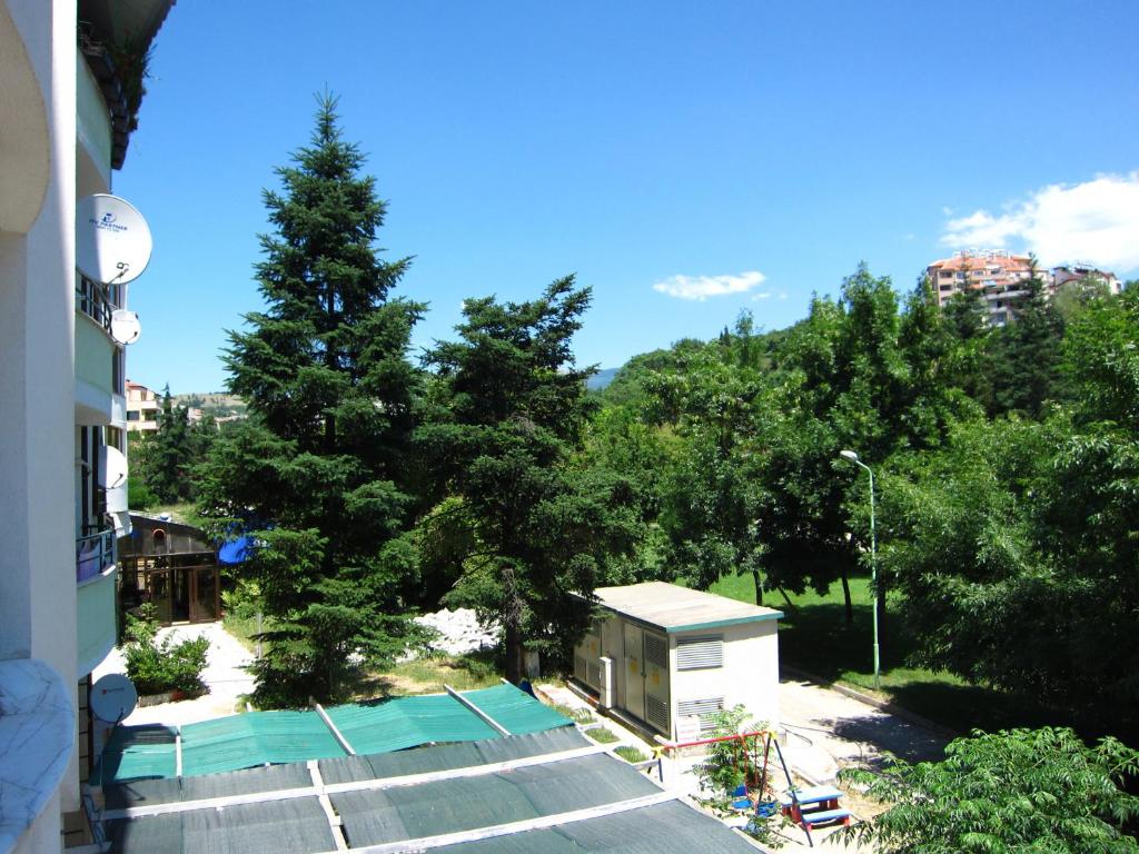 Трехместный (Трехместный номер с балконом), Family Hotel Bistritsa