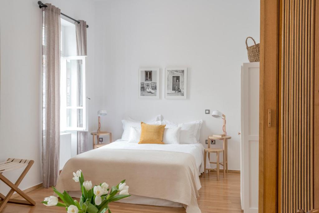 Семейный (Апартаменты с балконом и частичным видом на Акрополь), Athens Residence Apartments